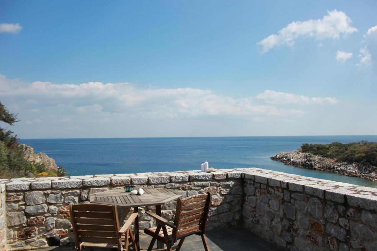 Lalloudes Seaside Accommodation Exo Nimfion Экстерьер фото